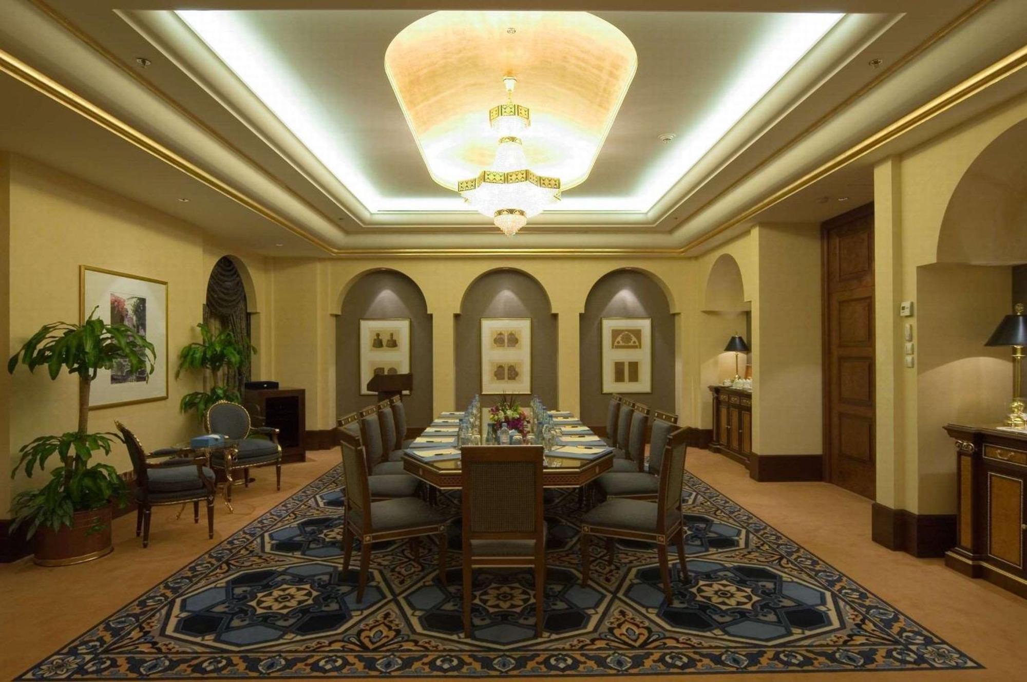 Hotel Waldorf Astoria Jeddah - Qasr Al Sharq Servizi foto