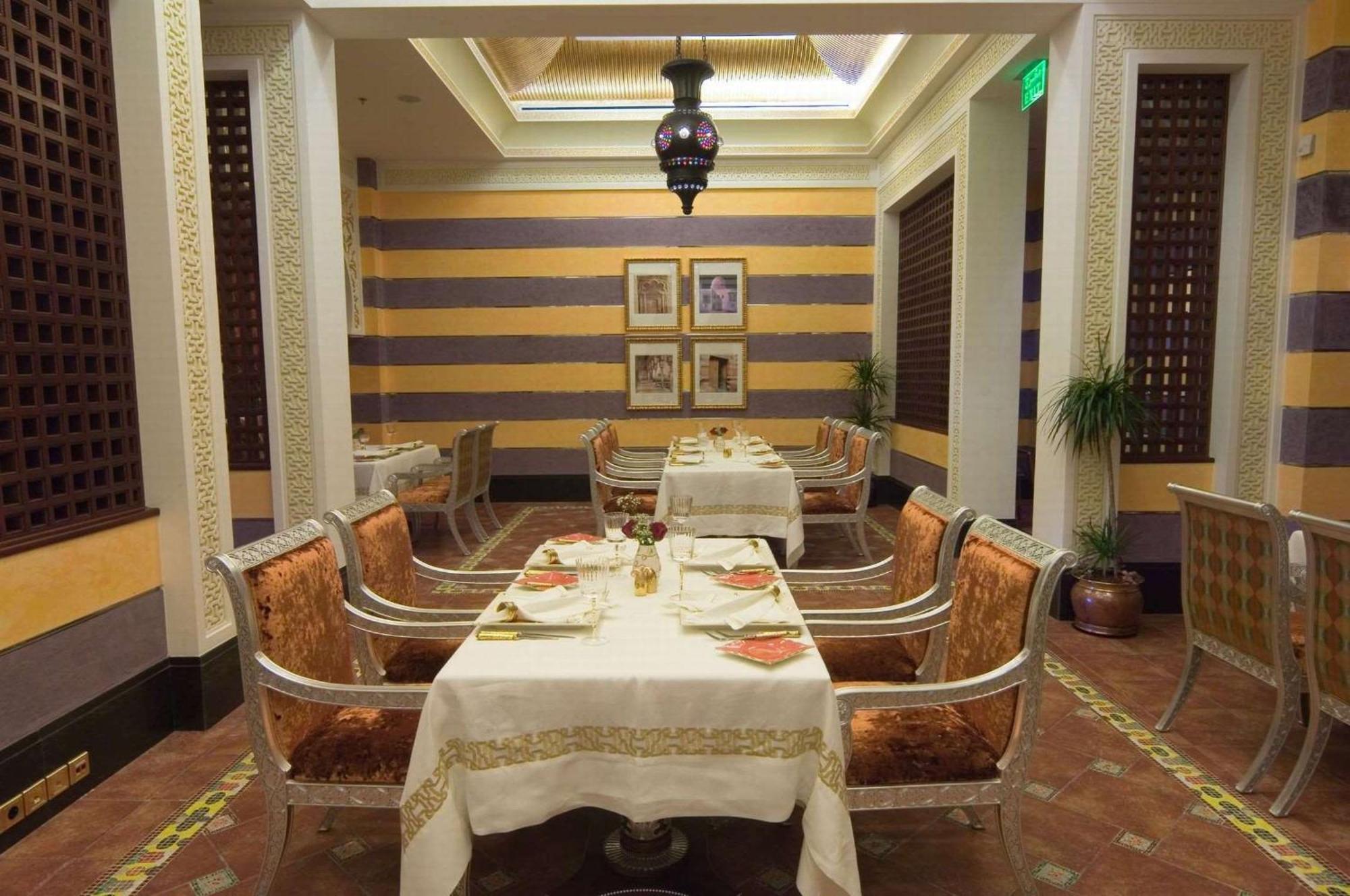 Hotel Waldorf Astoria Jeddah - Qasr Al Sharq Ristorante foto